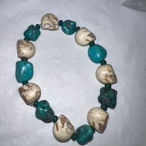 Chunky Turquoise and Skull Stretch Bracelet‎